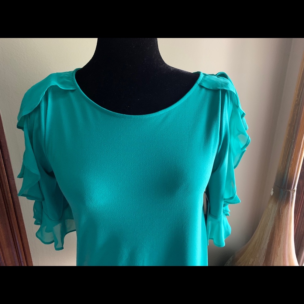 Ruffled Shoulder Teal Top - Picture 2 of 4